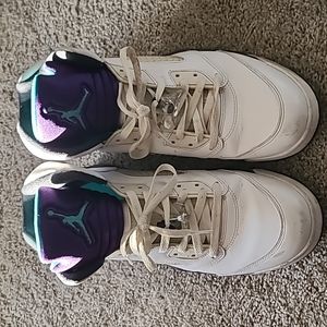 Air Jordan Retro 5 "Grape 2013"